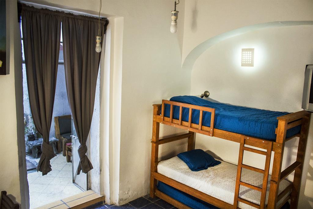 بويبلا Gente De Mas Hostel الغرفة الصورة